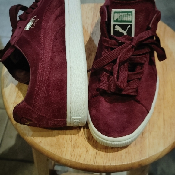 Puma Burgundy Suede Sneakers - Picture 12 of 16